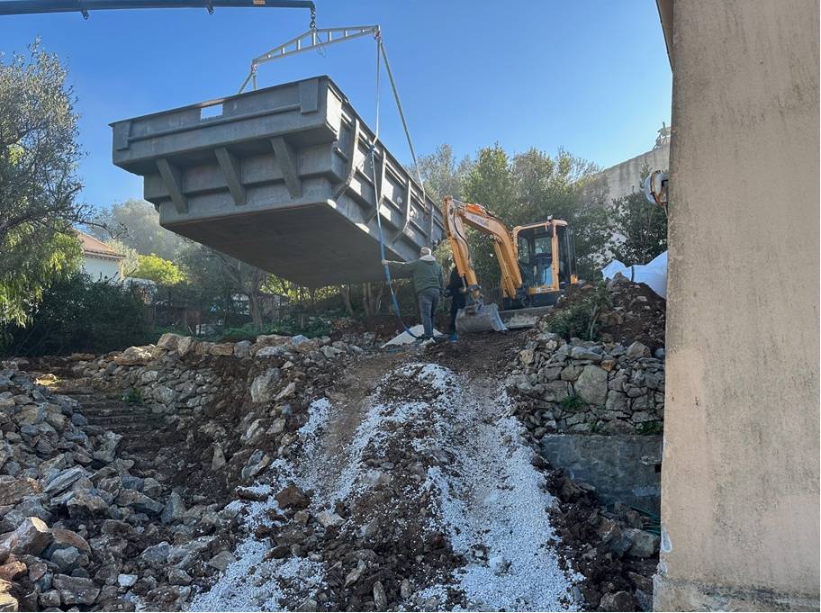 Couverture de piscine hors sol avec fermeture à clé Rocbaron (83)