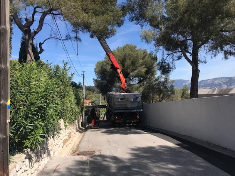 Construction d'une piscine coque sans permis à St MANDRIER prés de la Seyne sur Mer