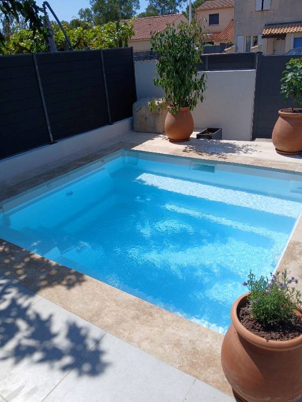 Piscine carré sans permis à La Londe prés de Bormes les Mimosas dans le Var