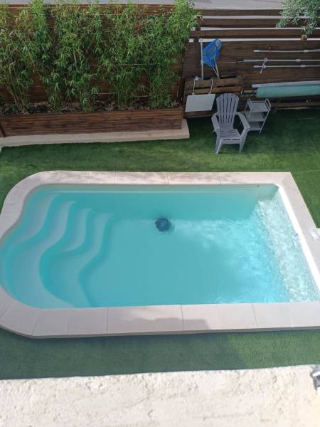 Piscine sans permis SARAH beige à la Valette près de Toulon