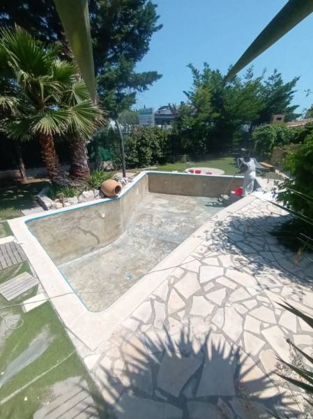 Rénovation d'une piscine béton à Sollies Pont prés de Sollies Toucas