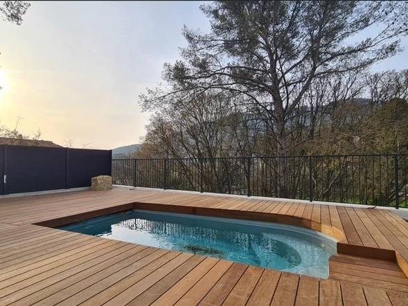 Mini piscine sans permis au Revest les Eaux près de Toulon