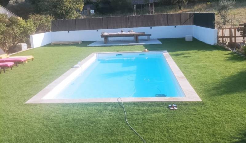 Piscine coque Aqua 800 à La valette près de Toulon dans le Var