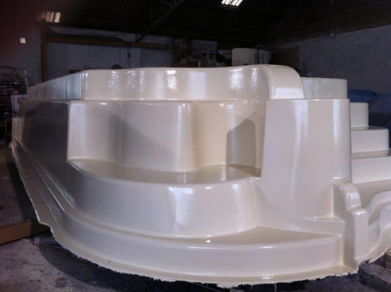 résine de finition de la coque