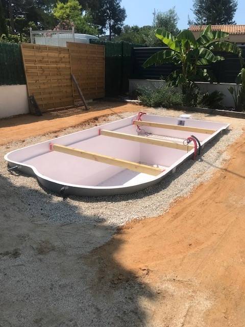 Piscine sans permis Sarah de Copipro à Six fours prés de Sanary sur Mer